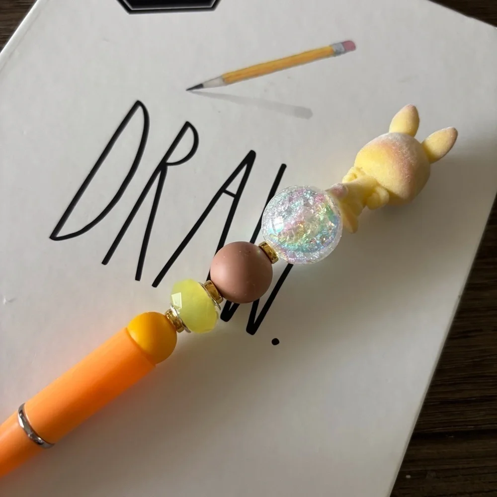 Disney Doorables: Winnie the Pooh: Rabbit handmade beaded pen